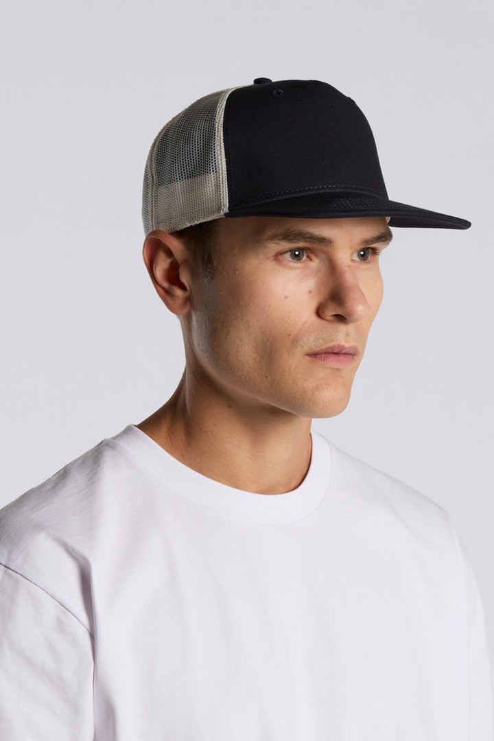 Stock Contrast Trucker - 1110